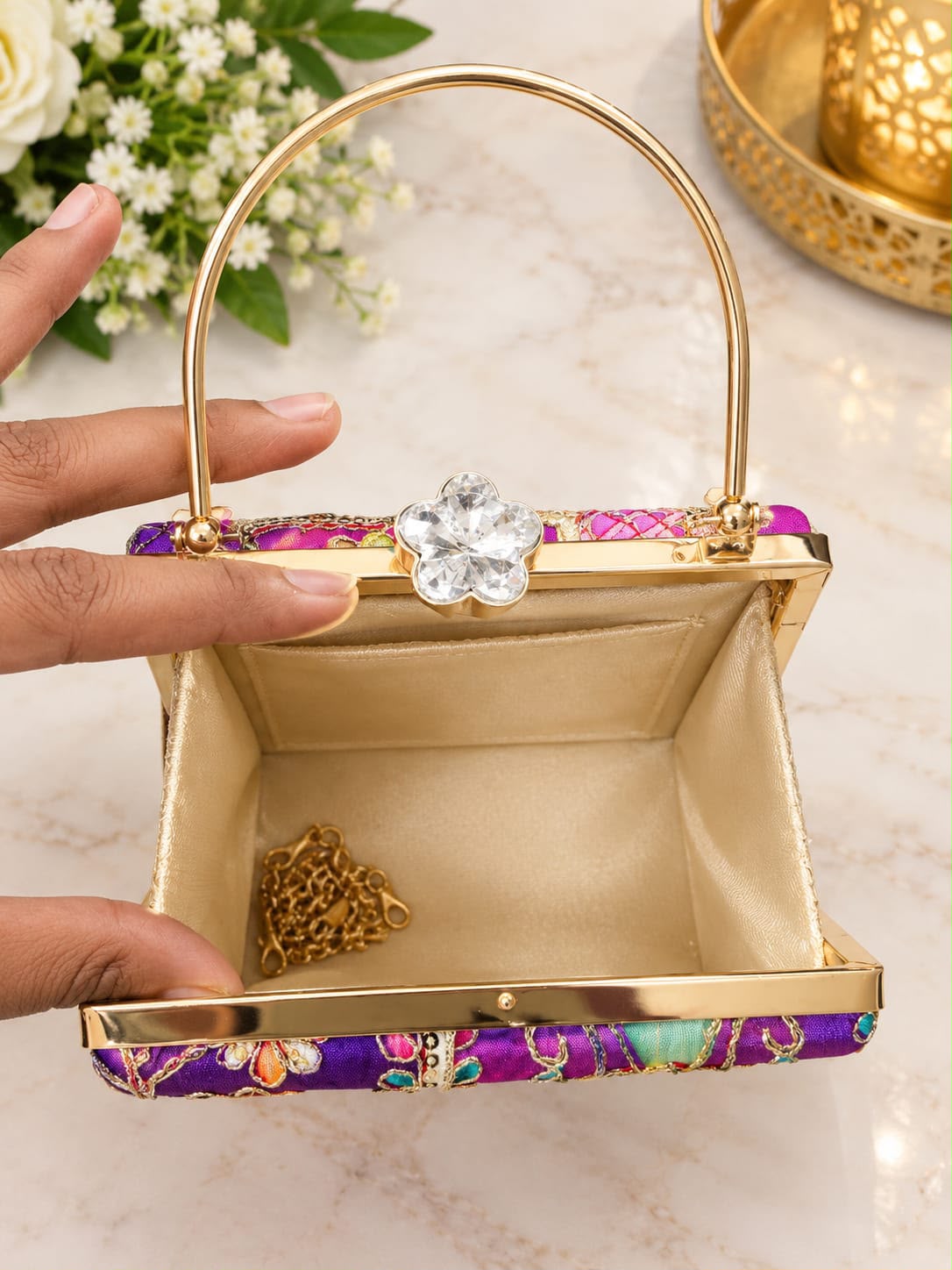 MEHFIL MAHARANI CLUTCH JB021